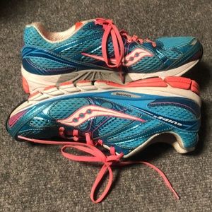 Saucony women's running shoes